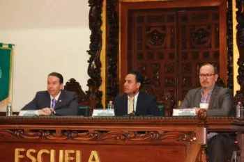 Imparte el Magistrado Juan Carlos Zamora Tejeda la conferencia “Conociendo El Poder Judicial de la Federación.”