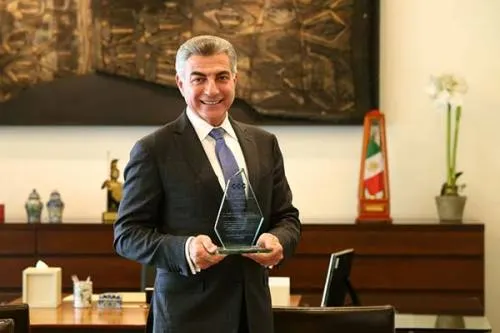 El dulce adiós de la IP poblana al gobernador Tony Gali