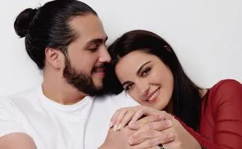 Maite Perroni se compromete con Andrés Tovar