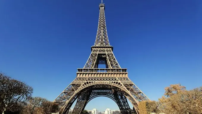 Torre Eiffel