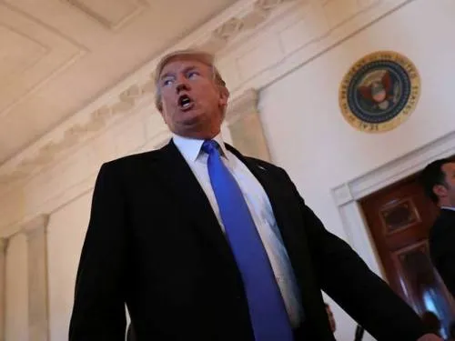 Trump se opone a proyecto para legalizar “dreamers”