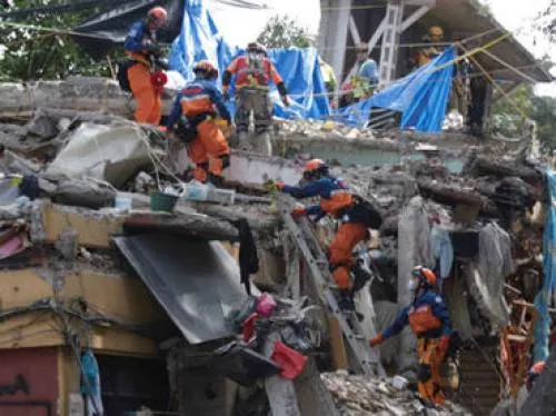 Mueren dos mujeres de infarto por nuevo sismo en CDMX