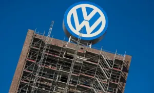Exigen inversionistas a VW millonada por no explicar escándalo ambiental