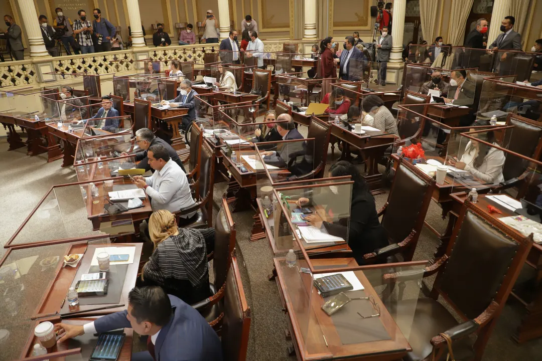 Exculpa Congreso a 36 ediles y procesa a otros 36 por anomalías en cuentas