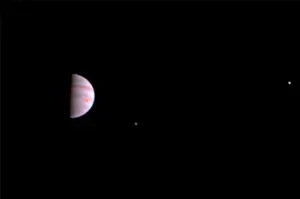 ‘Juno’ envía su primera foto desde Júpiter