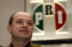 César Camacho tomará protestas de nuevos líderes del PRI
