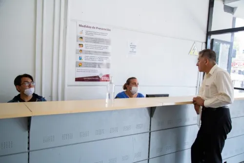 Exime SMT carta de no antecedentes penales para la renovación de licencia de chofer de transporte
