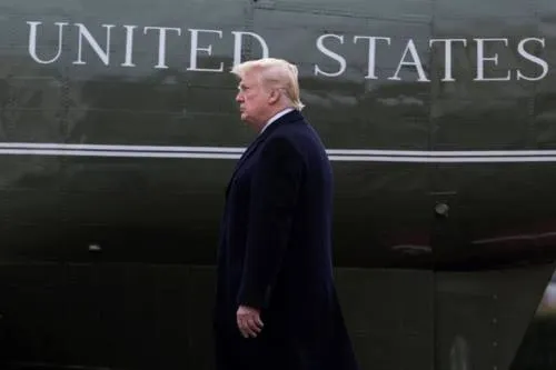 Trump ataca al subdirector del FBI