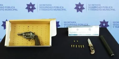 SSPTM detienen a dos probables responsables de robo a negocio
