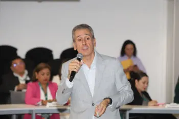 José Chedraui ofrece licencias anuales para blindar de sanciones a negocios de Puebla