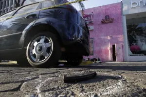 PGJ inicia investigación tras rafagueo a bar de la Juárez