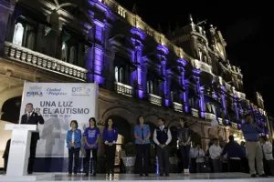 Alcalde avala reformas a LOM aprobadas por Congreso del Estado