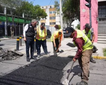 Supervisa Pepe Chedraui bacheo en Puebla capital para mejorar la movilidad y seguridad vial