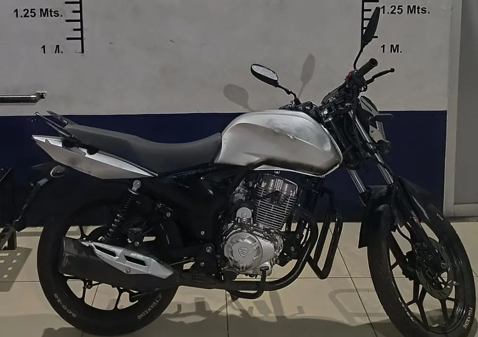 Motocicleta con reporte de robo