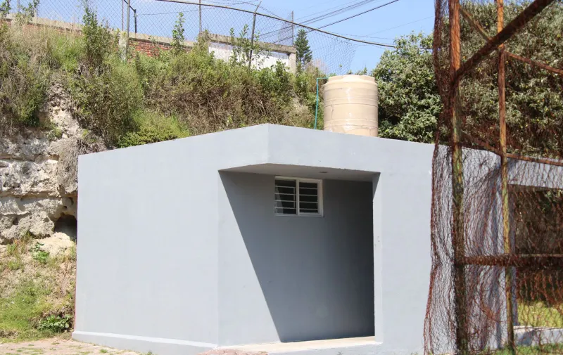 Con una inversión de 317 mil pesos, rehabilitan sanitarios en el Campo Deportivo "El Hoyo" en Puebla
