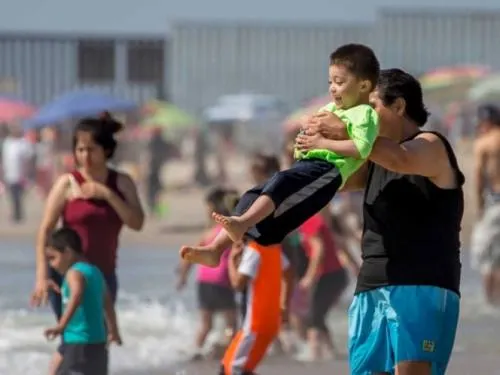 Amenaza calor de hasta 50 grados a 9 entidades del país