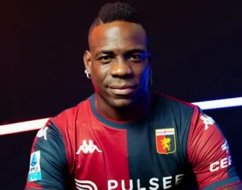 Mario Balotelli regresa a la Serie A con el Genoa