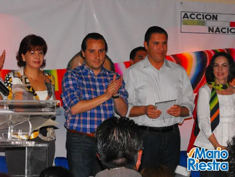 Rafael Moreno Valle encabezó festejos del PAN