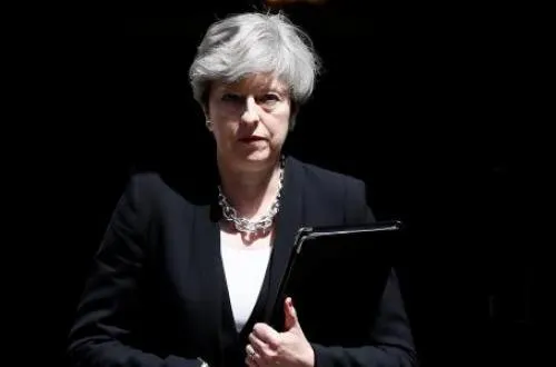 May promete combatir el terrorismo venga de donde venga