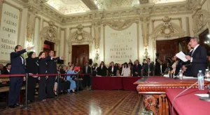 Cabildo avala a nuevos secretarios del ayuntamiento de Tony Gali