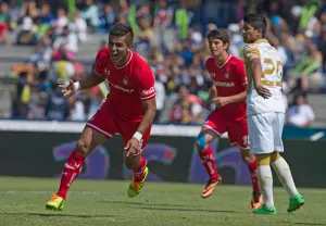 Afición de Pumas clama a Hugo Sánchez ante derrota contra Toluca