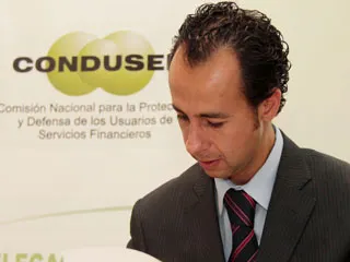 Condusef reporta dos casos de dinero falso en cajeros