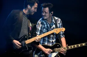Motel conquistó a los poblanos en el Foro Artístico
