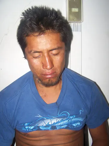 SSPTM aseguró a sujeto que habría causado daños a un automóvil