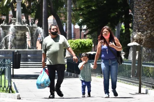 Puebla tiene 379 niños y jóvenes infectados con Covid-19