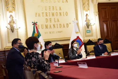 Ayuntamiento y Gobierno Federal signan convenio para impulsar infraestructura en telecomunicaciones