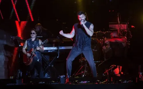 Por alerta de coronavirus cancelan y posponen conciertos