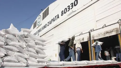 México fija monto de cupo máximo para exportar azúcar a Estados Unidos