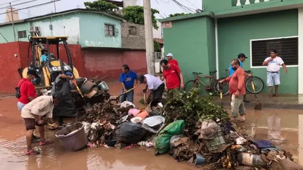 Mil viviendas afectadas por inundación en Juchitán Oaxaca