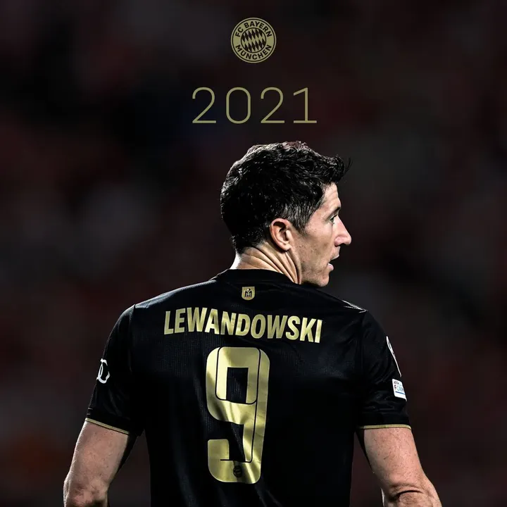 Robert Lewandowski encabeza la lista de los máximos goleadores del 2021