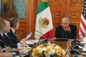 AMLO y Blinken inician reunión en Palacio Nacional para abordar repunte de flujo migratorio