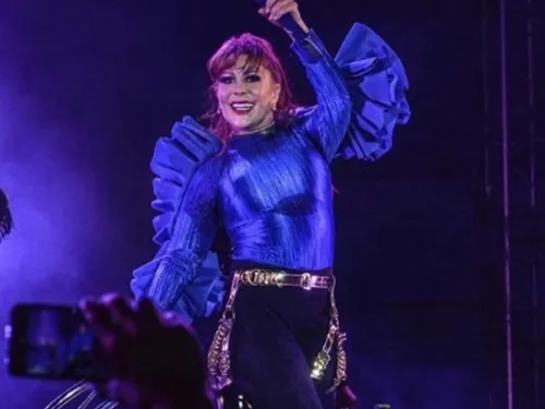 Hospitalizan de emergencia a Alejandra Guzmán; suspende concierto