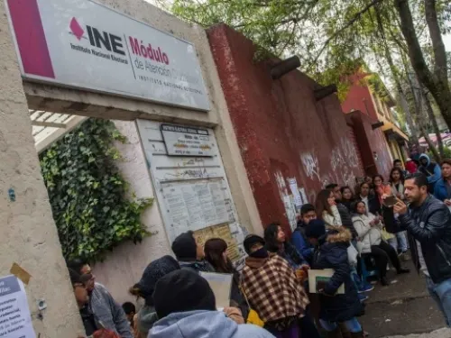 INE emitirá credenciales sin identidad sexo genérica para quien lo desee