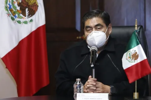 La crisis por Covid-19 se atiende en materia de salud, económica y social: MBH