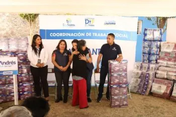 DIF de San Andrés Cholula continúa cambiando vidas con la entrega de pañales y bolsas de colostomía