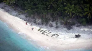 Rescatan a náufragos en isla desierta tras escribir Help con hojas de palma