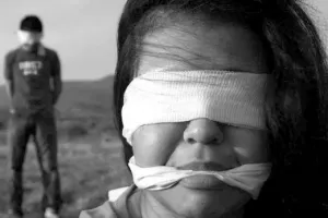 Aprueba Senado 50 años de cárcel para tratantes de personas