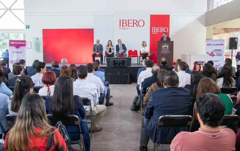 Ibero Puebla inaugura la Semana de la Transparencia 2026 junto al Ayuntamiento