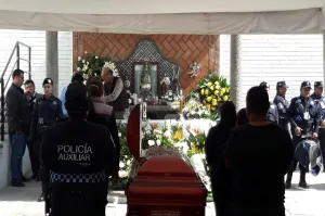 Destituyen a dos comandantes de la policía auxiliar; investigan acoso sexual