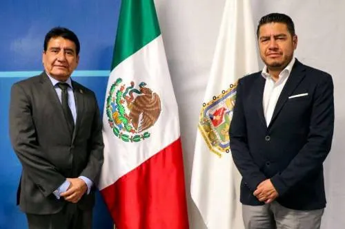 Manuel Alonso recibió en Puebla a Jesús Martínez Garnelo