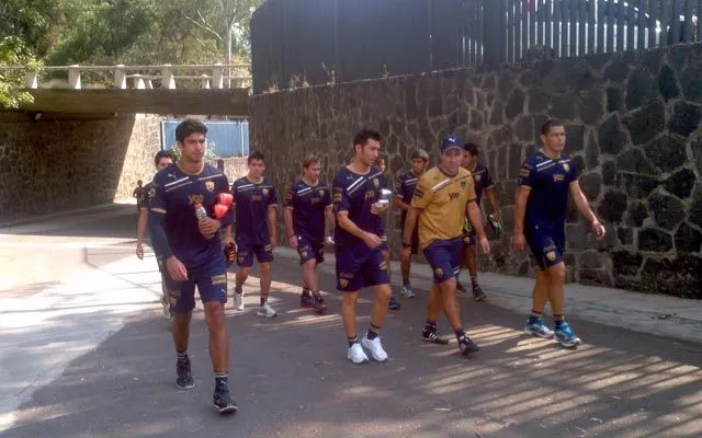 Pumas de la UNAM trabaja con plantel completo