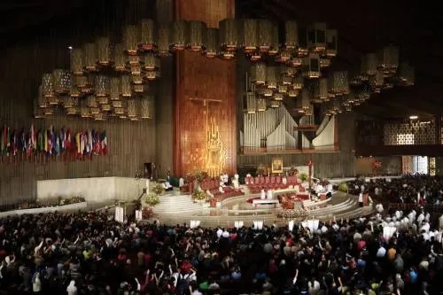 Arzobispo de Puebla encabeza celebración eucarística en la Basílica de Guadalupe