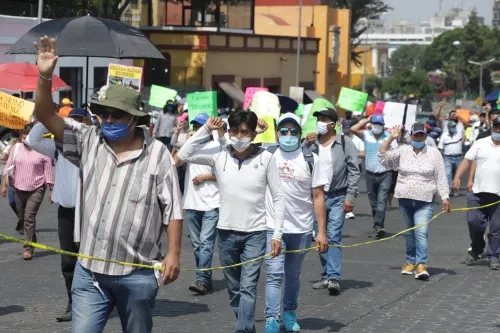 Pese a pandemia de Covid-19, cientos de fiereros salieron a la calles para manifestarse