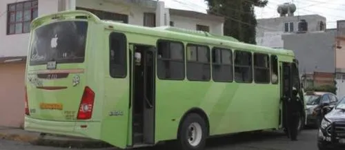 Hombres armados asaltan ruta Enlace en Centro Histórico