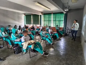 SEDIF promueve salud emocional en estudiantes del Cobaep 06