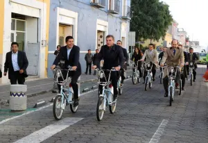 Tony Gali participa en puesta en marcha de Smark Bike